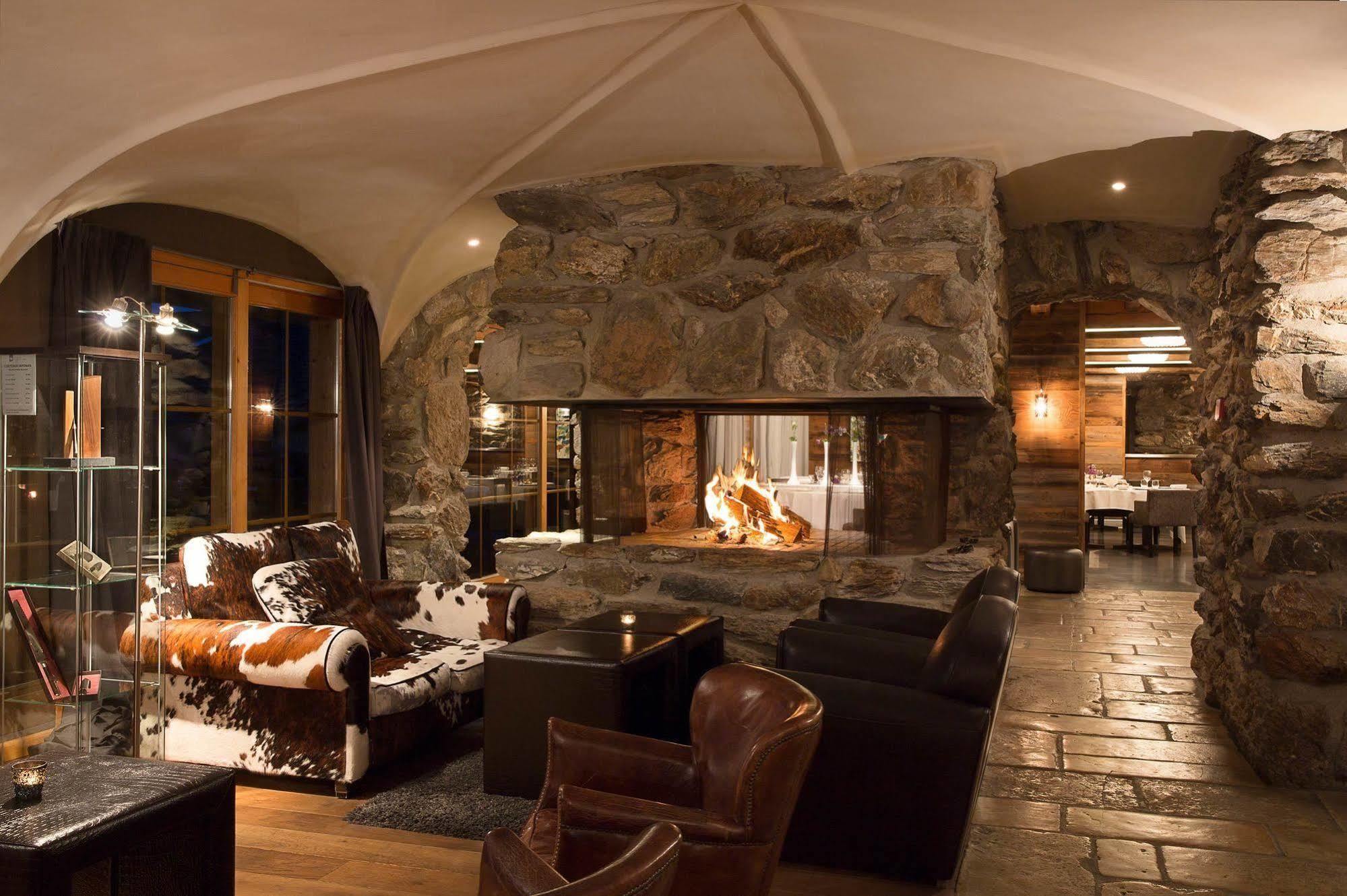 Hostellerie Du Pas De L'Ours "Relais Et Chateaux" Crans-Montana Zewnętrze zdjęcie